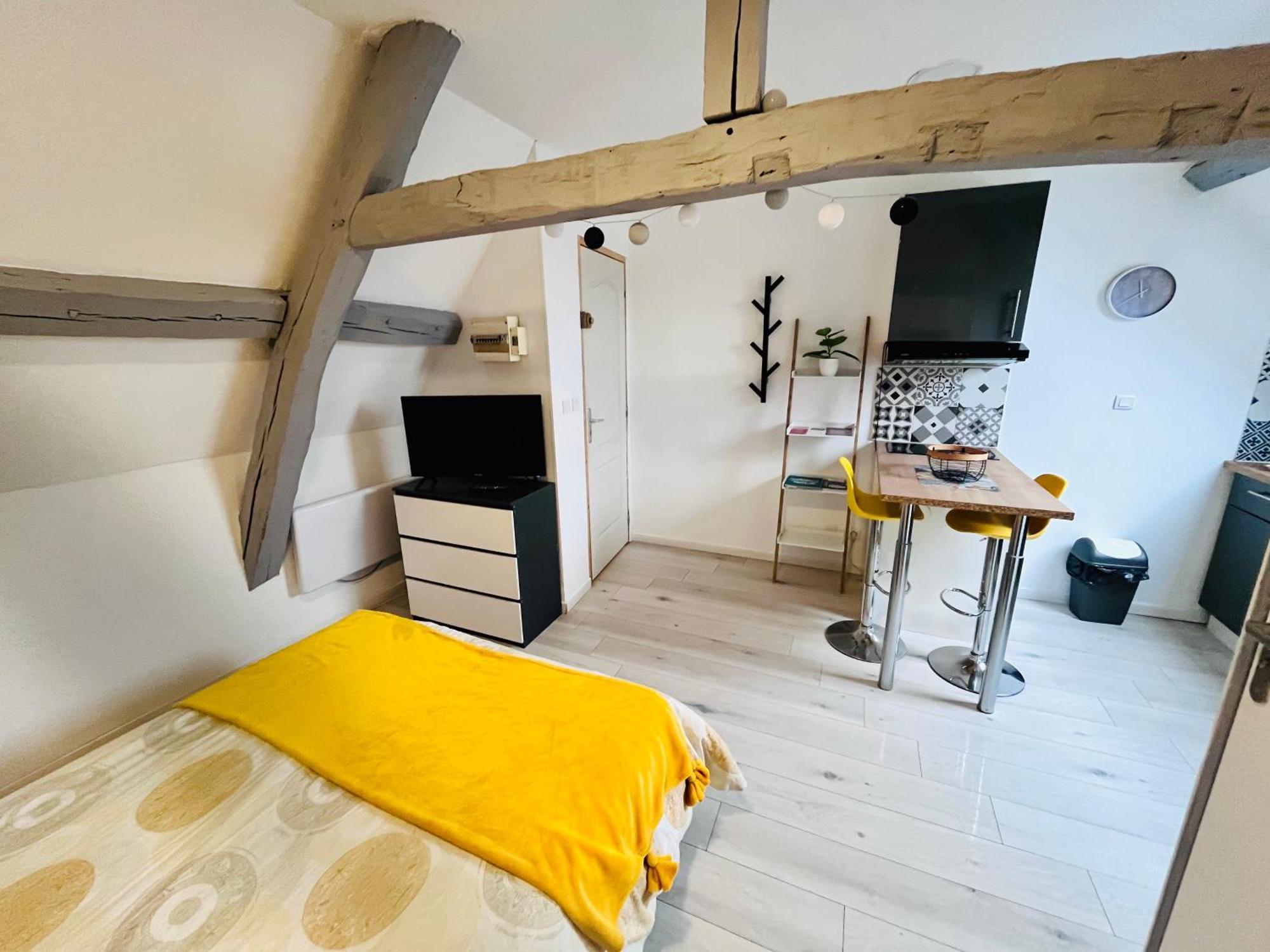 Au Petit Marcade Lägenhet Abbeville Exteriör bild